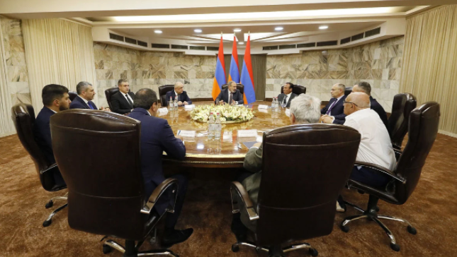 article-image